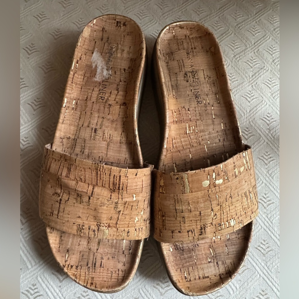 Donald j Pliner Fifi wedge platform slide sandal. Cork and gold metallic. - Picture 5 of 7